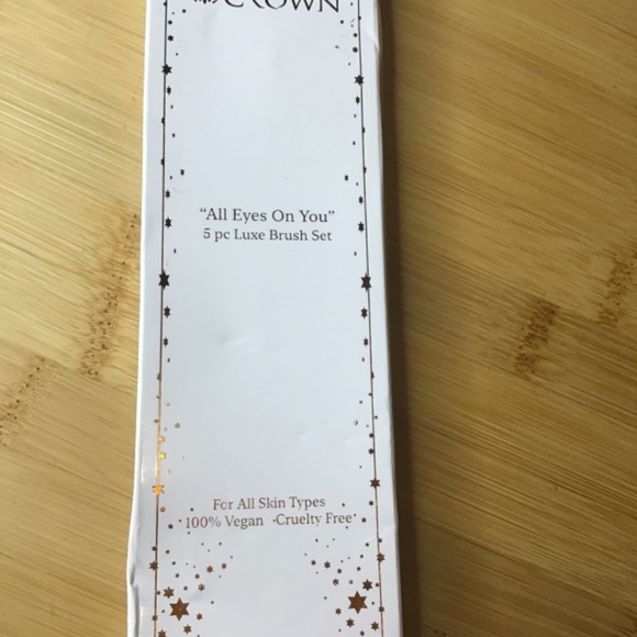 Crown brushes detail eye set, bnib - Picture 3 of 7